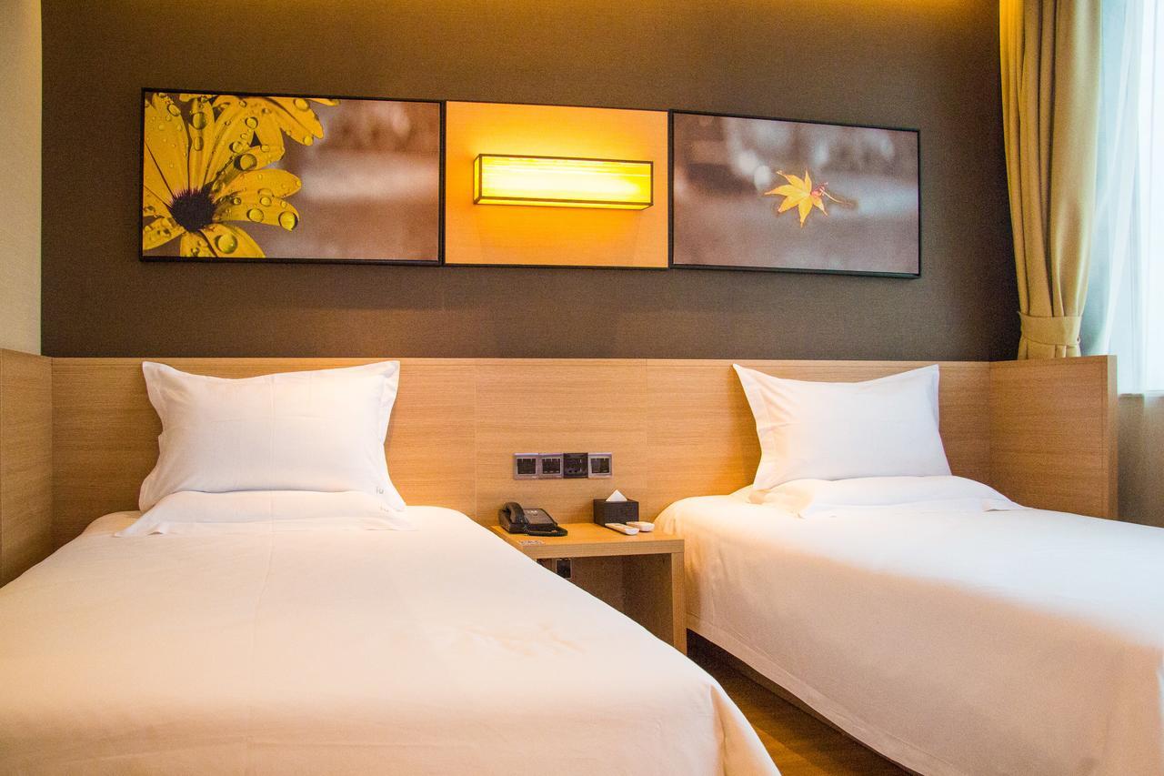 Iu Hotel Zhanjiang Haibin Avenue Xinhaimingchen Exterior photo